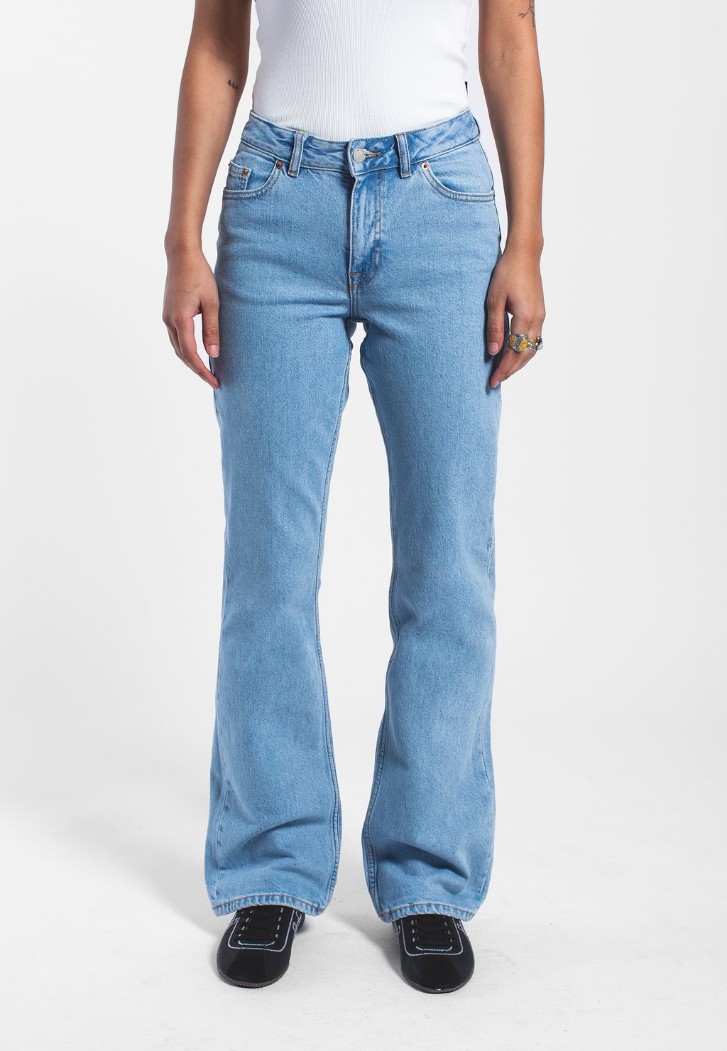 

Расклешенные джинсы Dr.Denim, деним