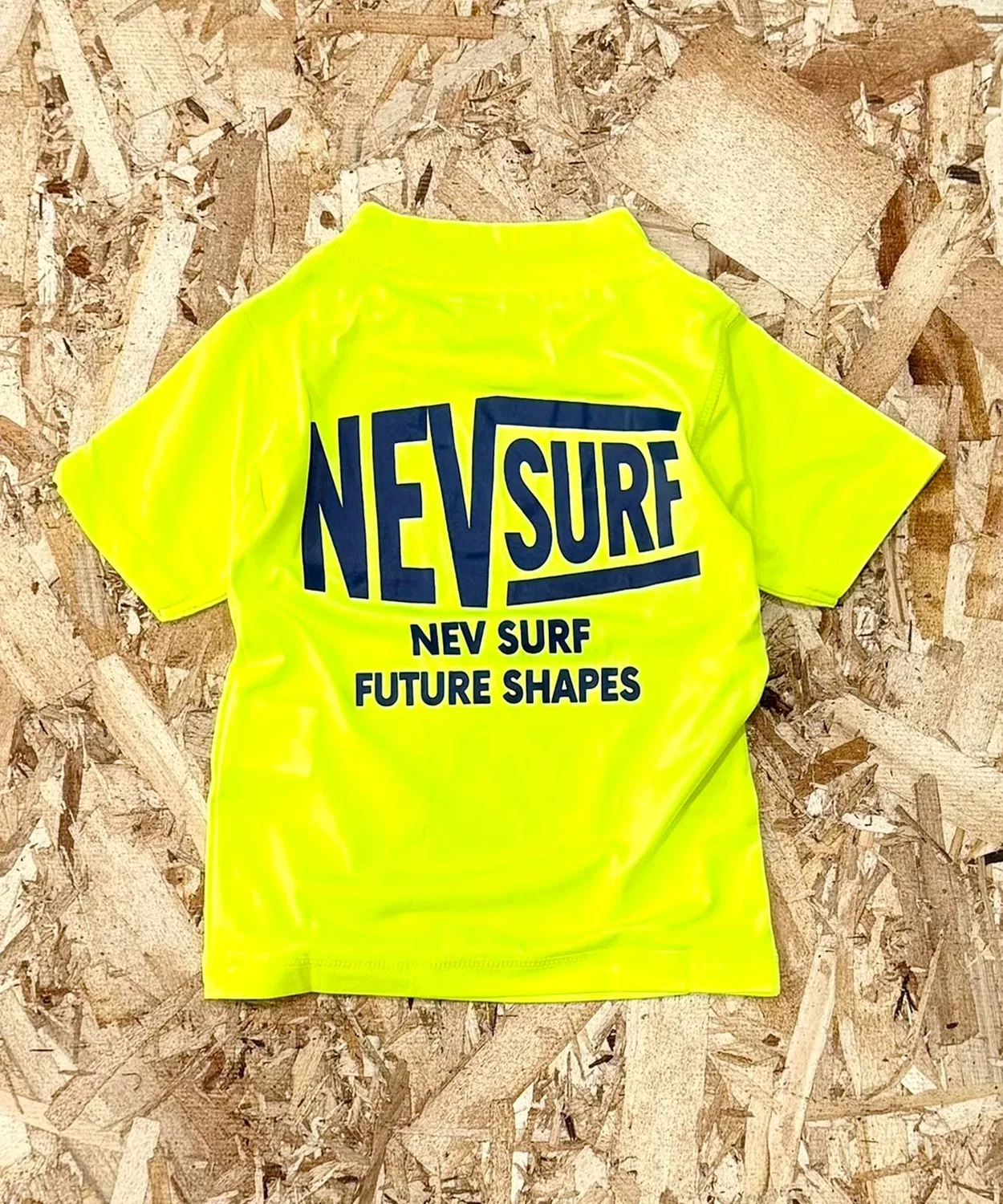 Рашгард детский NEVSURF с принтом, лаймовый