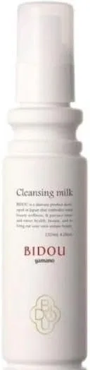Молочко для снятия макияжа с грязью Yamano Medicated Beauty Cleansing Milk, 120 мл