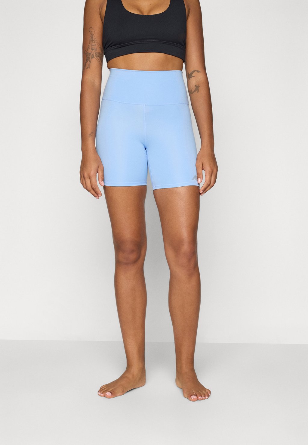 

Леггинсы HARMONY HIGH RISE SHORT New Balance, светло-голубой