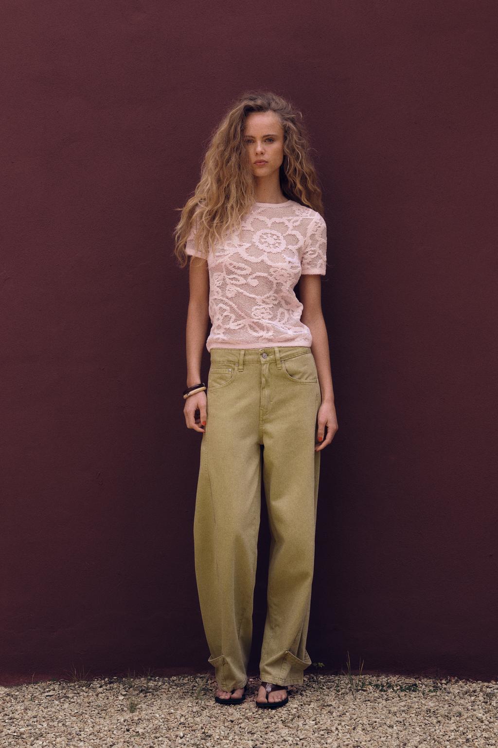 

Текстурированный вязаный топ в цветочек ZARA, цвет Light pink