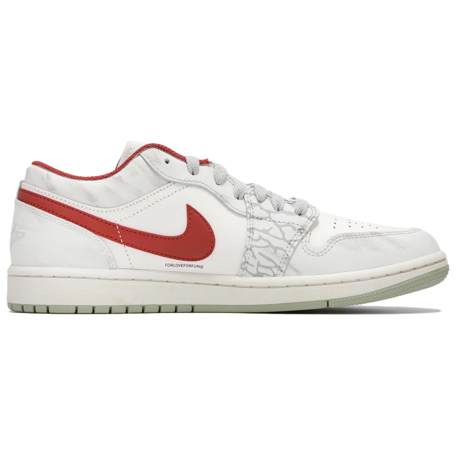Кроссовки баскетбольные ретро Jordan 1 Low Gray Red — фото 3