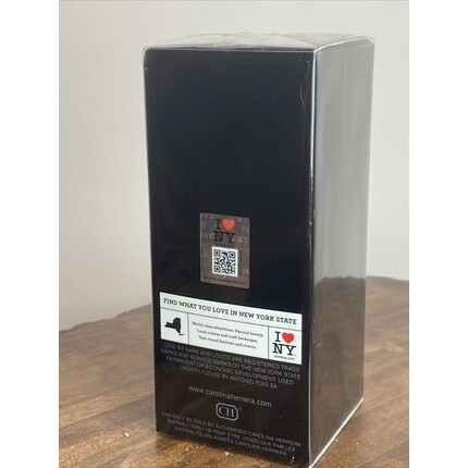 Парфюмированная вода Carolina Herrera 212 VIP Black Limited Edition — фото 3