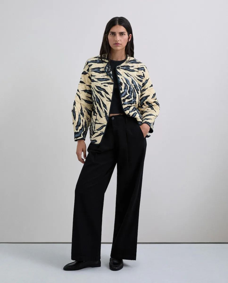 

Женская стеганая двусторонняя куртка с животным принтом Scalpers, мультиколор