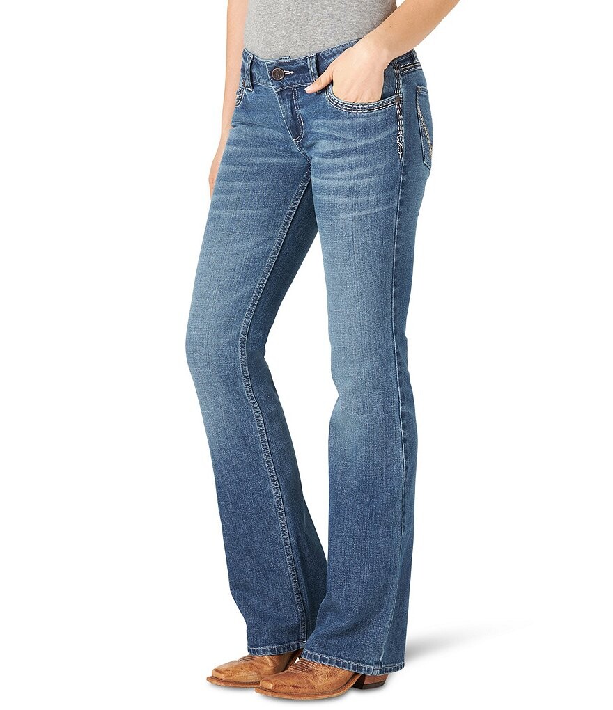 

Джинсы Wrangler Sadie с заниженной талией и карманами сзади Wrangler, синий