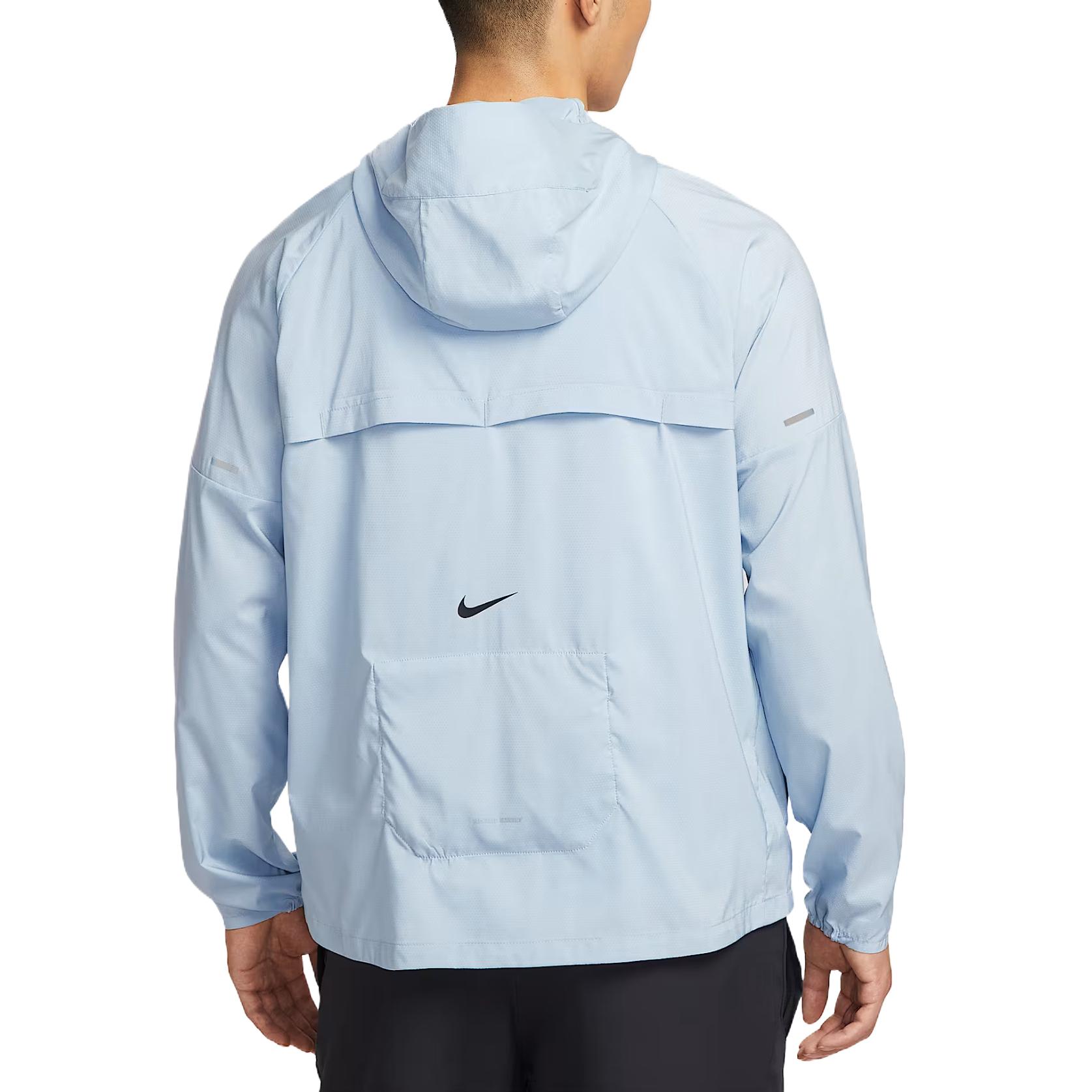 Nike Куртка WINDRUNNER мужская светло-голубая, Light Armory Blue — фото 4