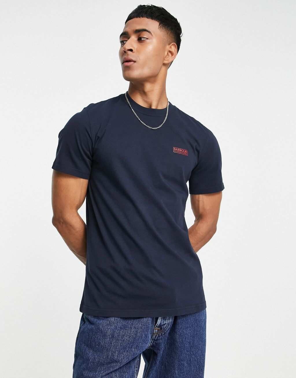 

Темно-синяя приталенная футболка с логотипом Barbour International эксклюзивно на ASOS, Синий, Темно-синяя приталенная футболка с логотипом Barbour International эксклюзивно на ASOS