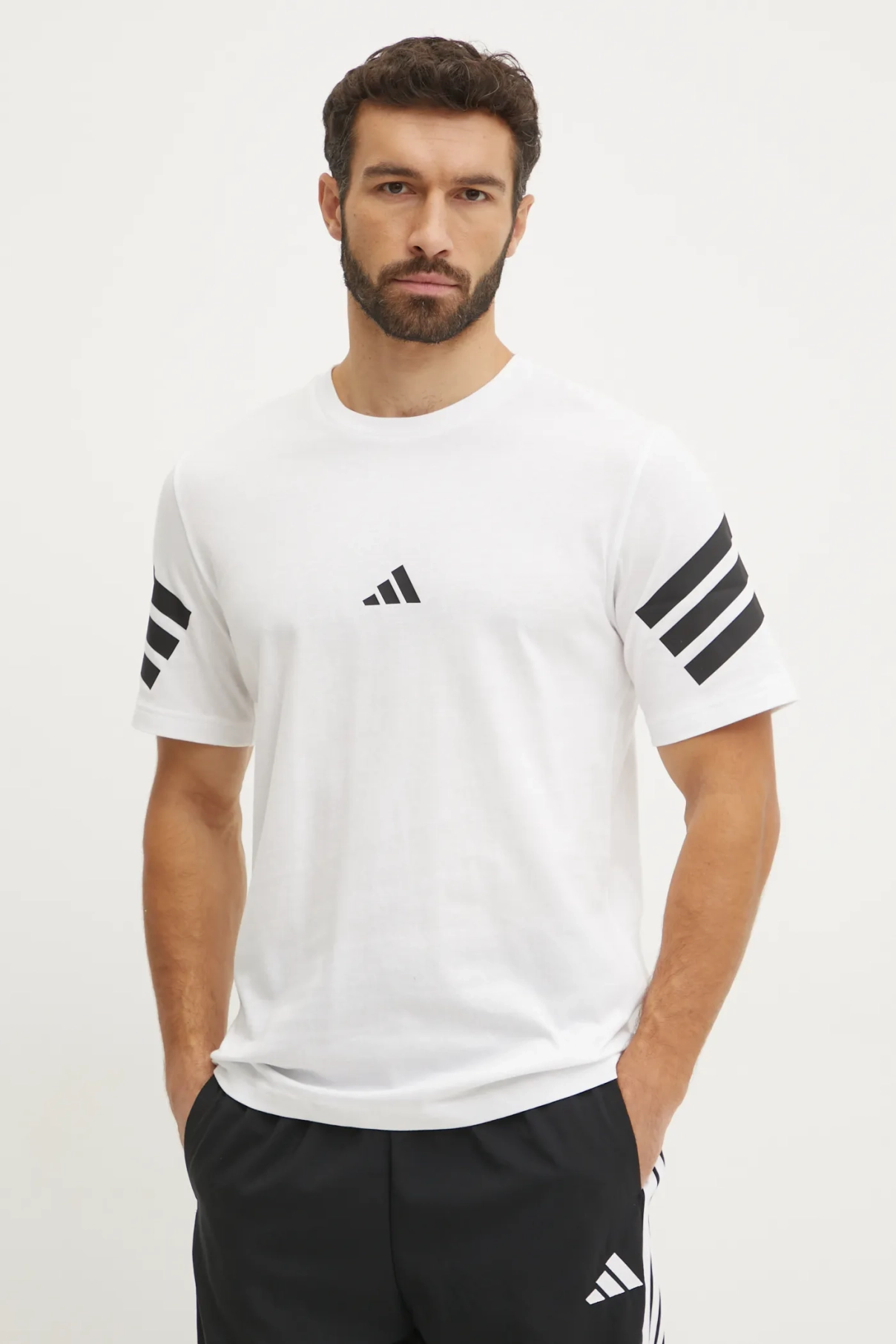 

Хлопковая футболка Future Icons adidas, белый