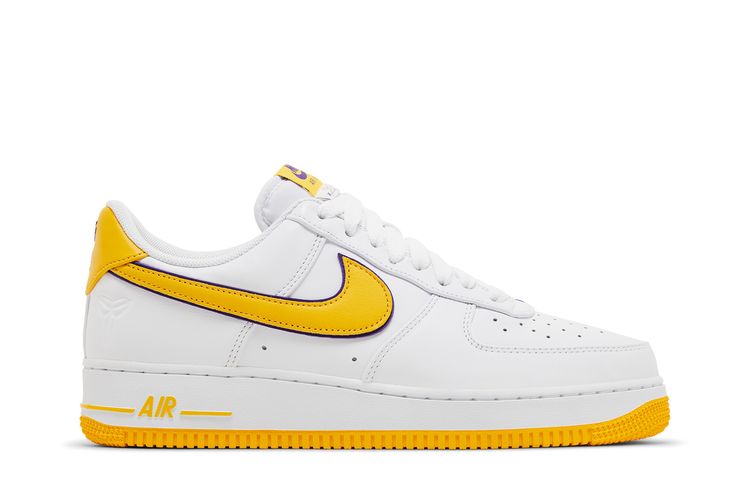 

Кроссовки Nike Kobe Bryant x Air Force 1 Low Retro QS Lakers Home, желтый