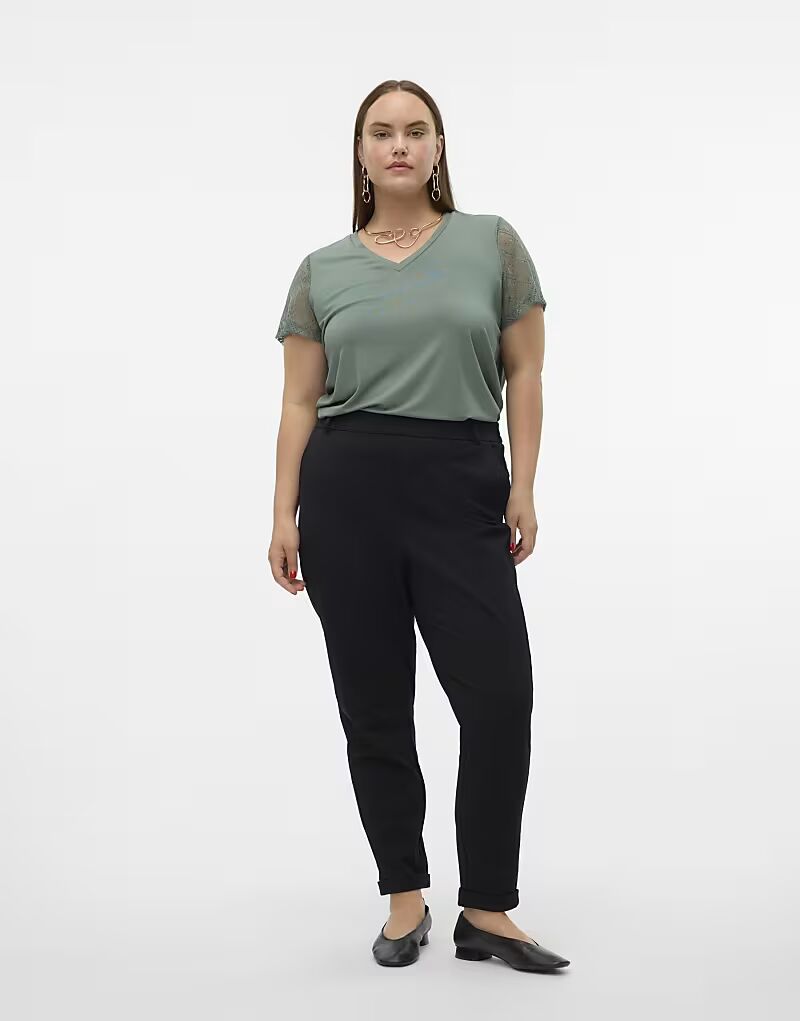 

Брюки Vero Moda Curve черного цвета