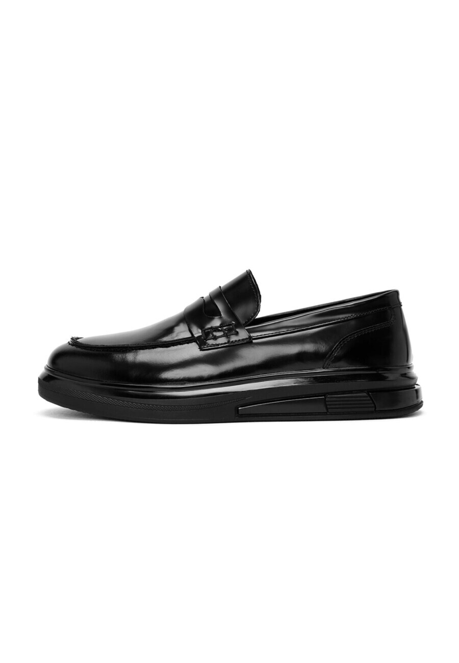 

Шлепанцы Derimod Classic Flats, черный