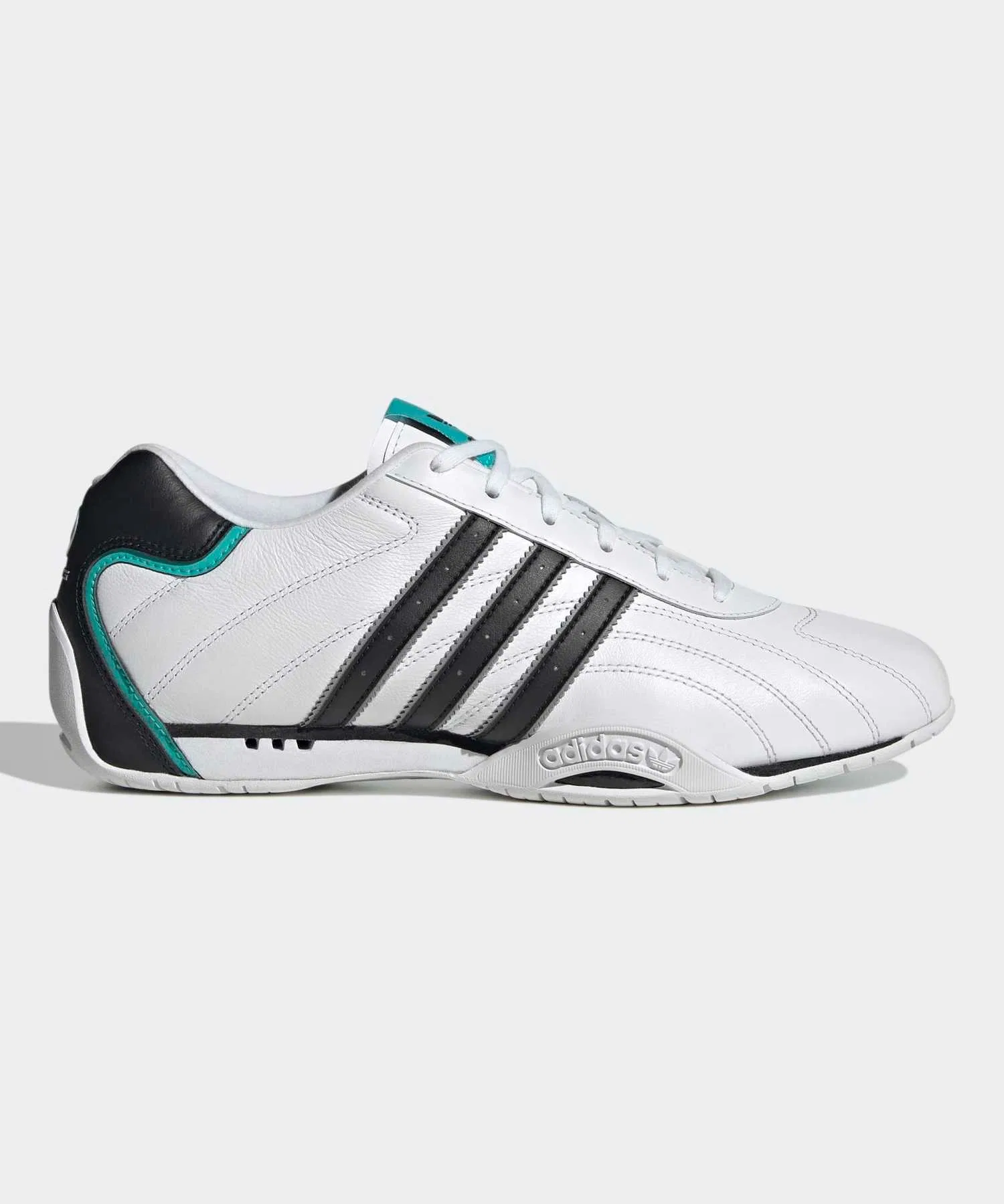 Унисекс кроссовки Adidas Adiracer Lo Mercedes-AMG PETRONAS F1 Team белые