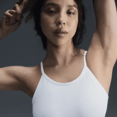 

Футболка Nike Zenvy, белый