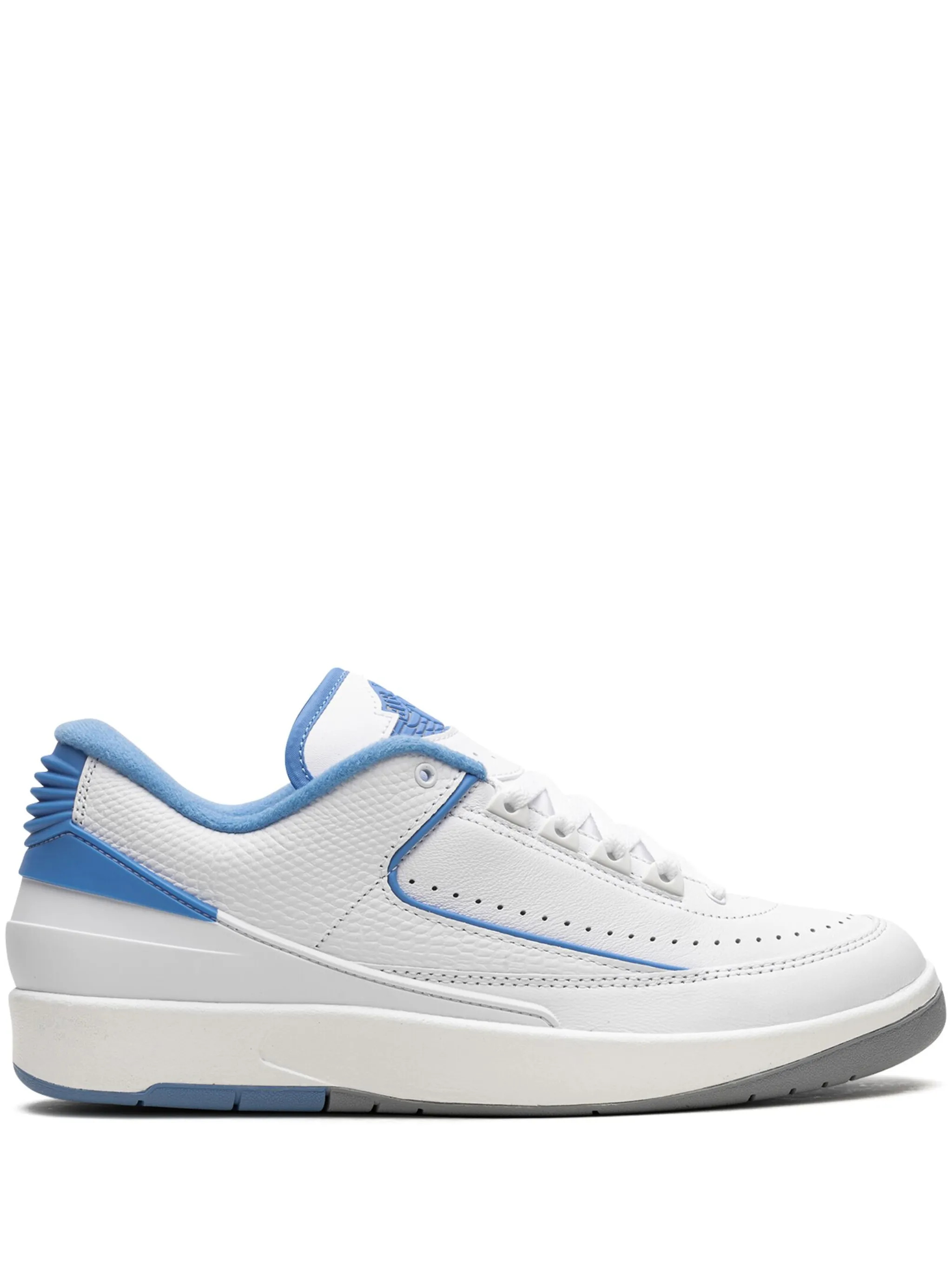 

Кроссовки Air Jordan 2 Low UNC, белый