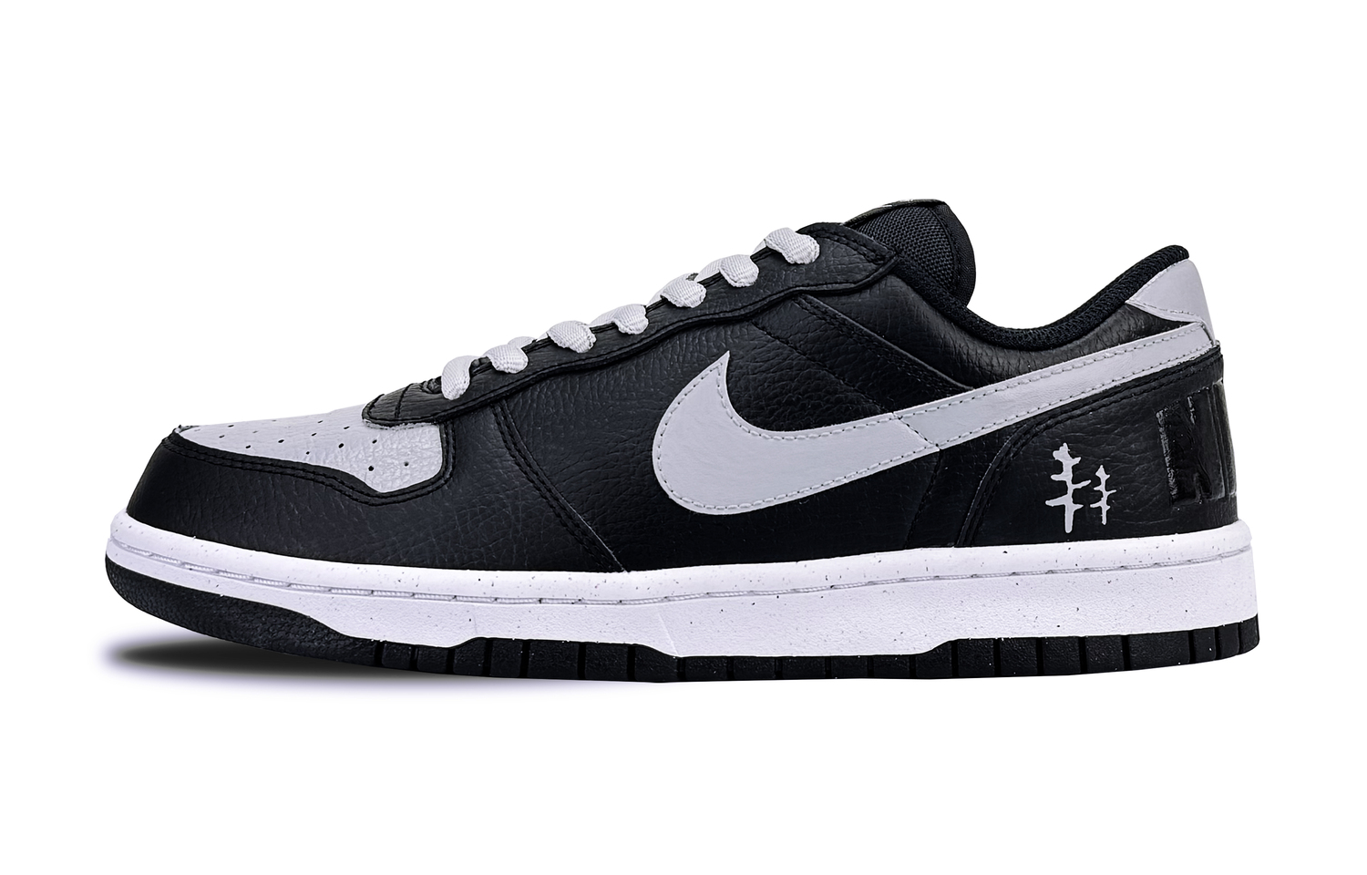 

Nike Мужские низкие скейтбордические кроссовки с высокой износостойкостью и противоскользящим покрытием, черный и серый