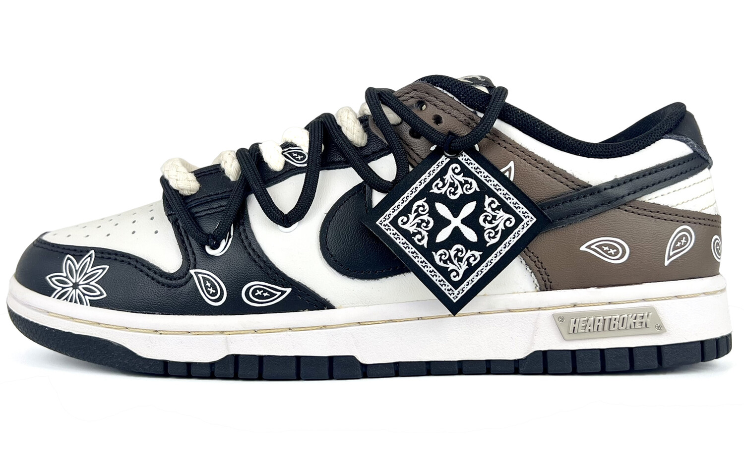 

Кроссовки Nike Dunk Skateboarding Shoes Women's Low-top Mocha, цвет Coffee
