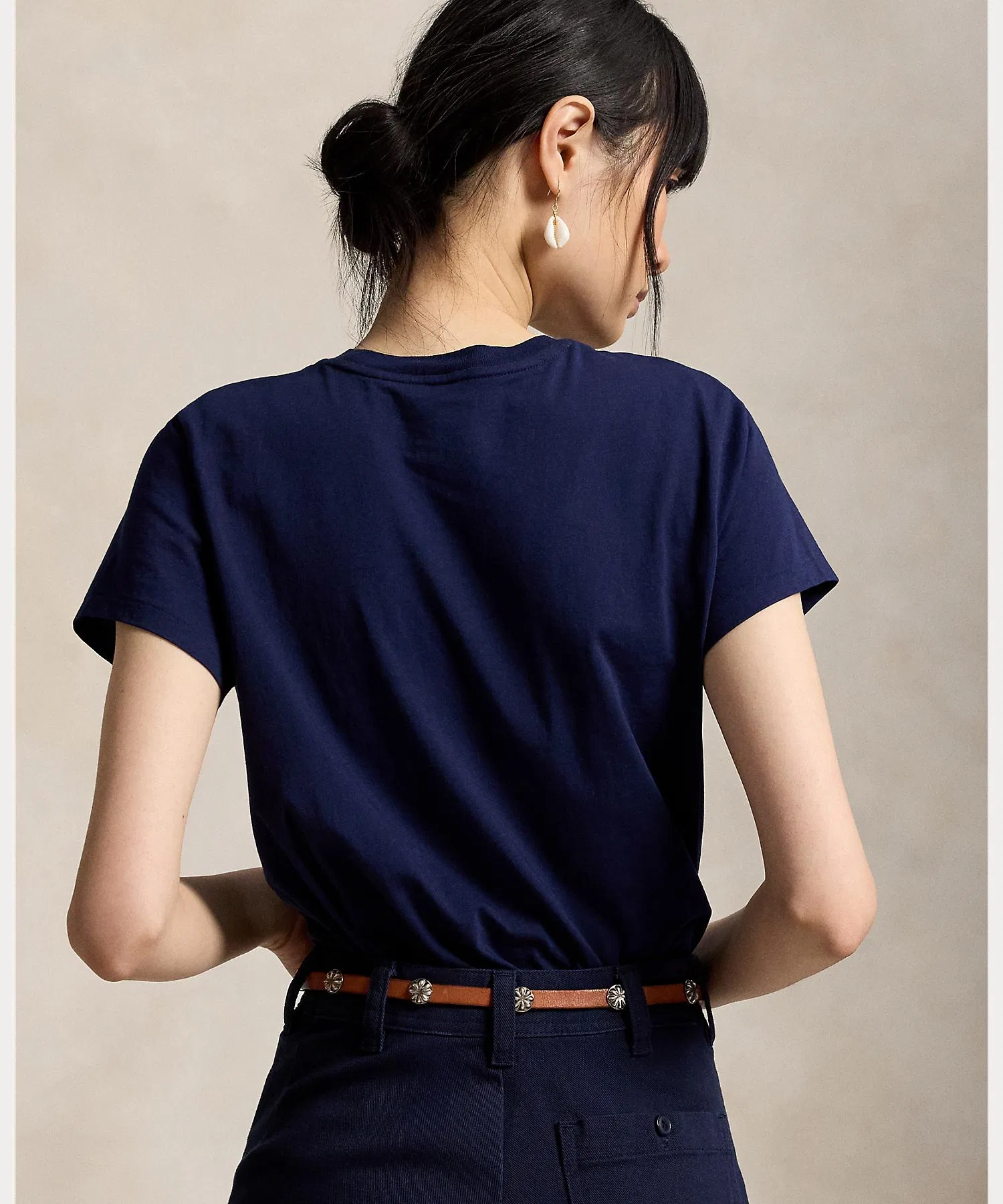 Женская футболка Polo Ralph Lauren из хлопка, классический крой, тёмно-синяя — фото 4