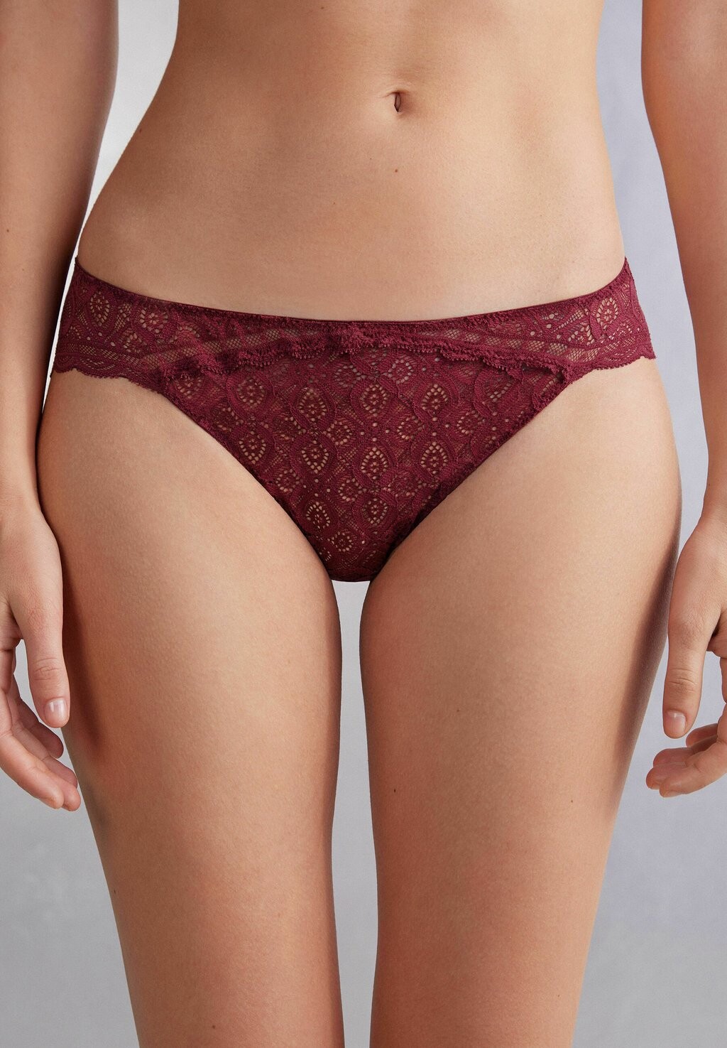 

Трусы LOW RISE Intimissimi, цвет bordeaux folk red