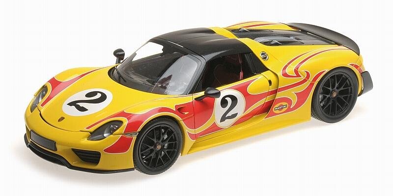 

Пакет Minichamps Porsche 918 Spyder Weissach 1:18 110062446