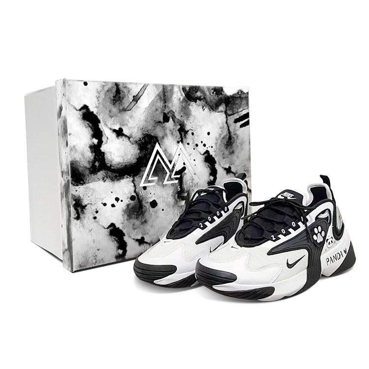 

Женские массивные кроссовки Nike Zoom 2K