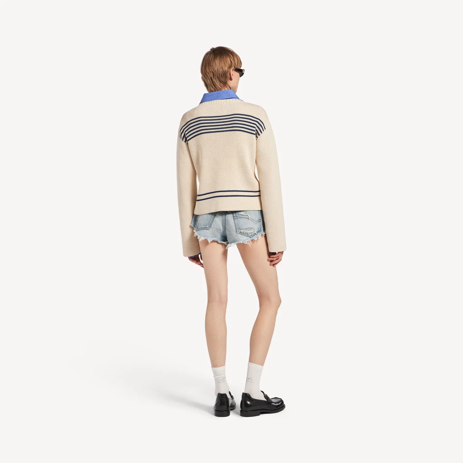 Женский свитер с вырезом-лодочкой в темно-синем/белом цвете Balenciaga — фото 4