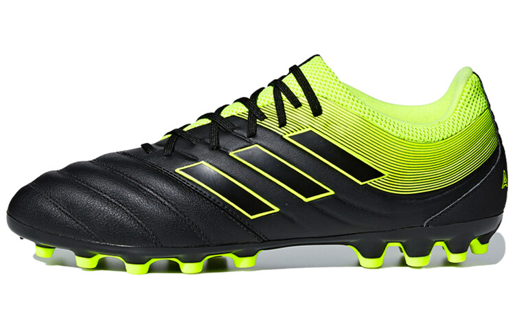 

Искусственная трава Copa 19.3 AG «Зелено-черная» Adidas