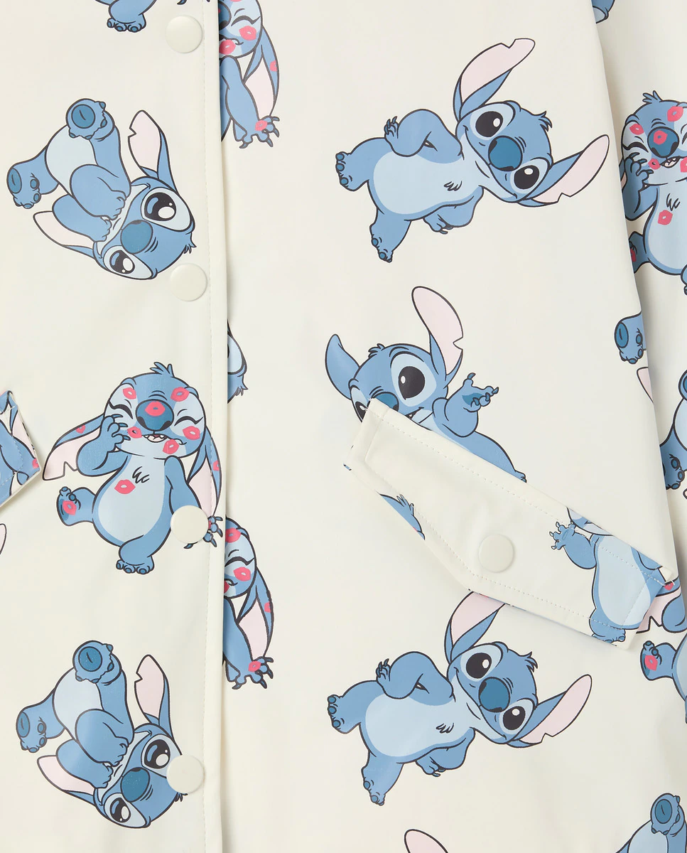 

Детский непромокаемый плащ с принтом Stitch по всей поверхности Kids El Corte Inglés, белый
