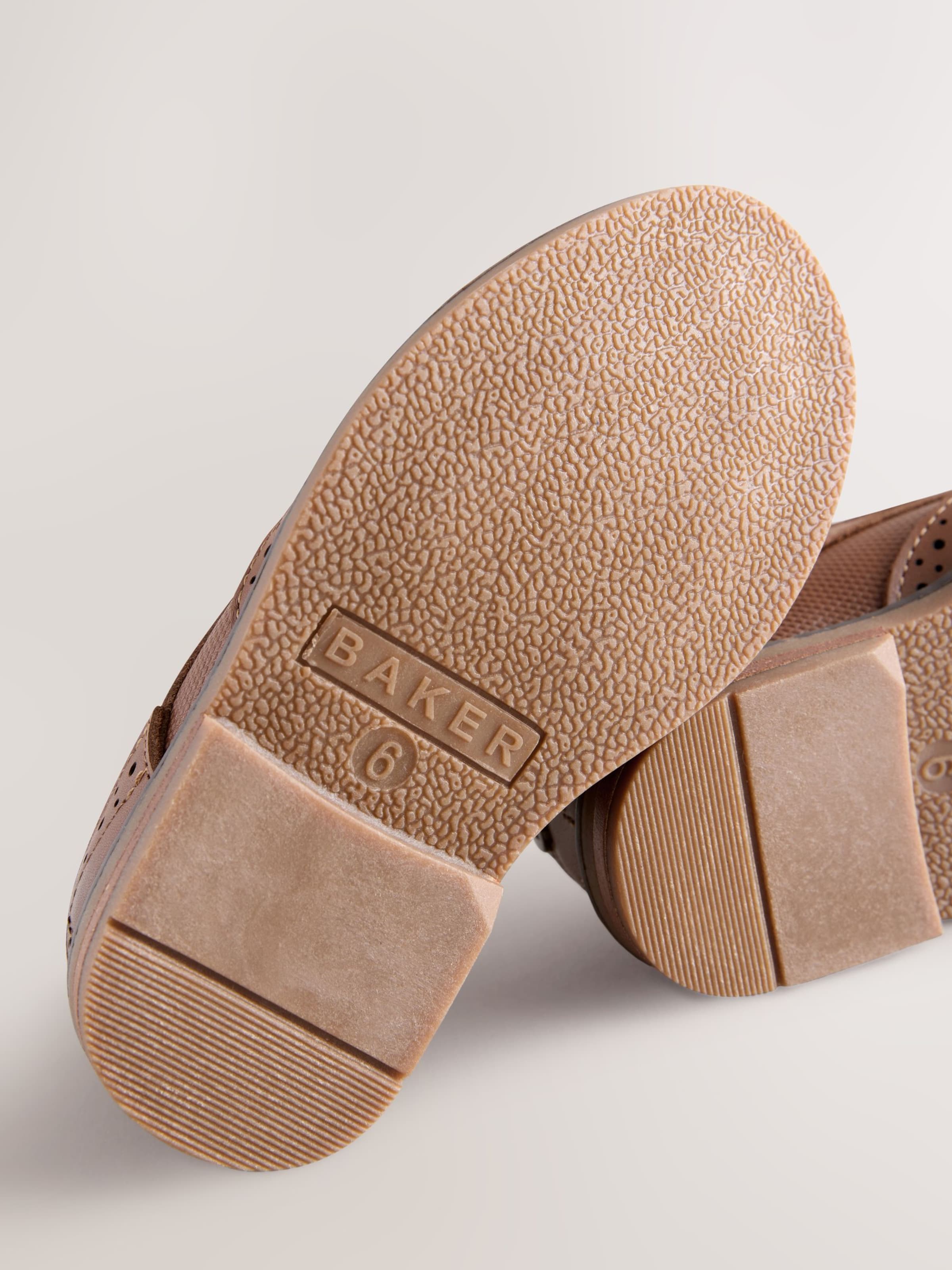 Baker by Ted Baker Flats в коричневом цвете — фото 4