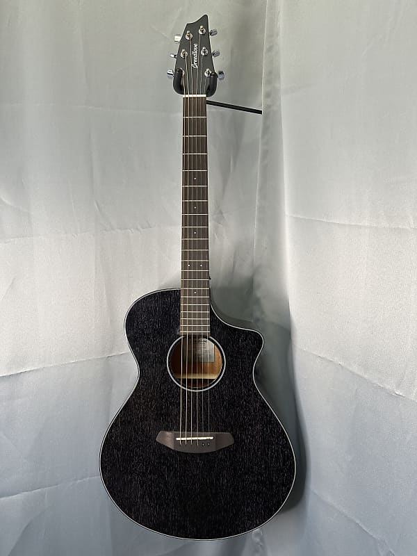 

Акустическая гитара Breedlove Rainforest S Concert Orchid CE - 2021