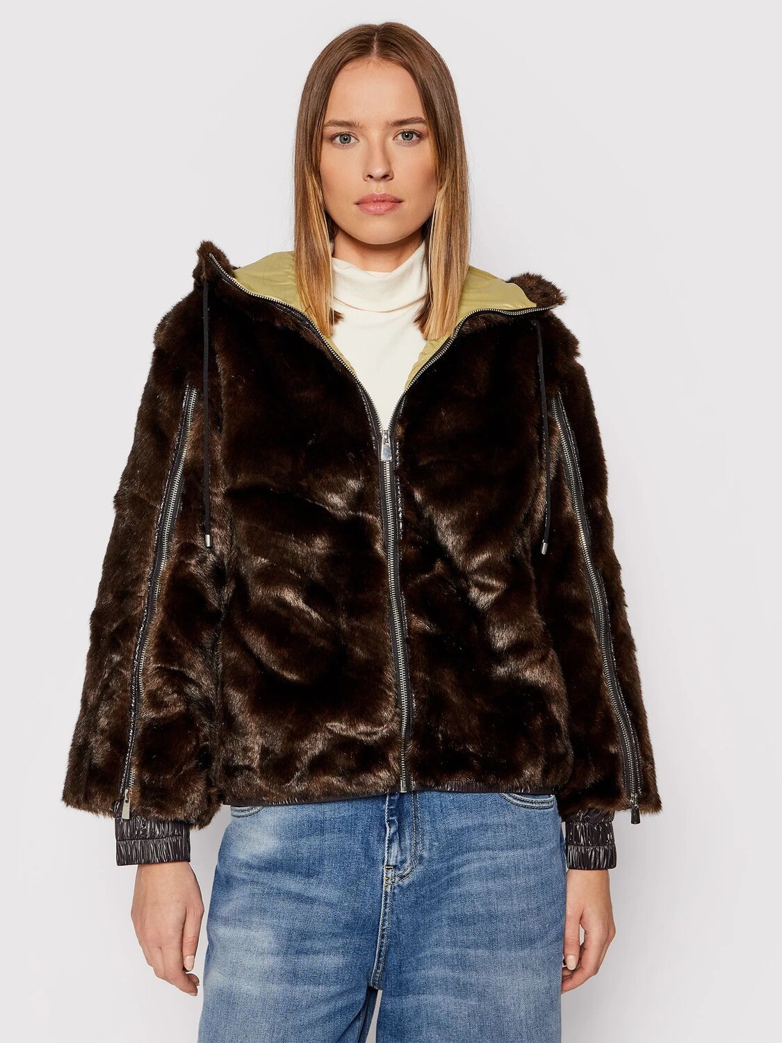 

Коричневая модакриловая женская куртка Pinko