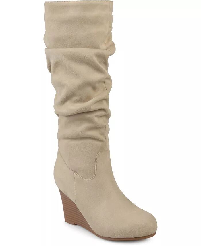 Женские сапоги Haze Wide Calf с оборками и высокой танкеткой Journee Collection, коричневый/бежевый — фото 2