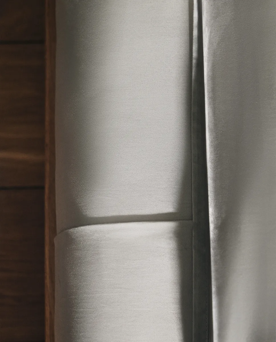 

(300 нитей) простынь на подгонке из сатина Zara Home, экрю