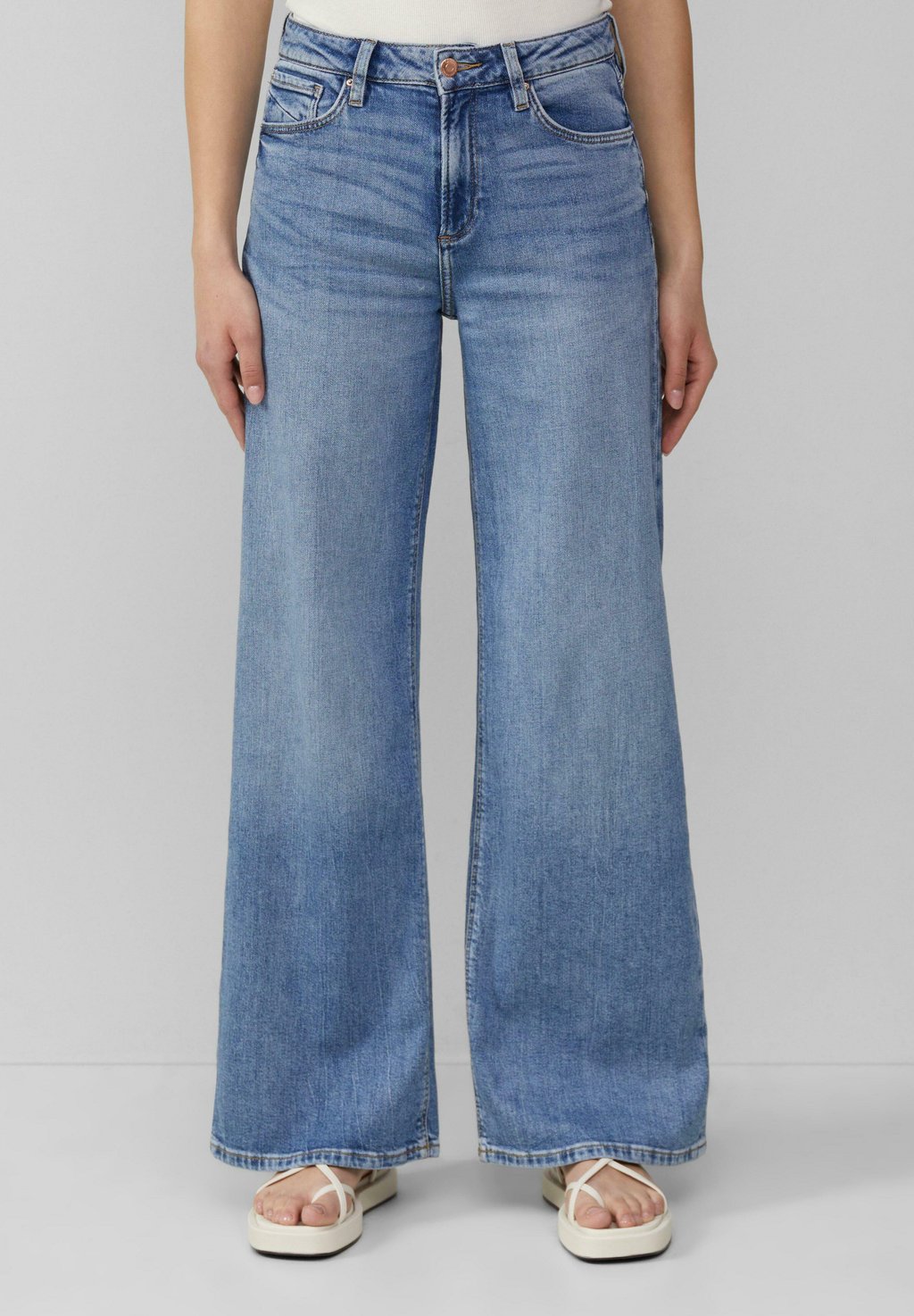 

Расклешенные джинсы QS, цвет Blau