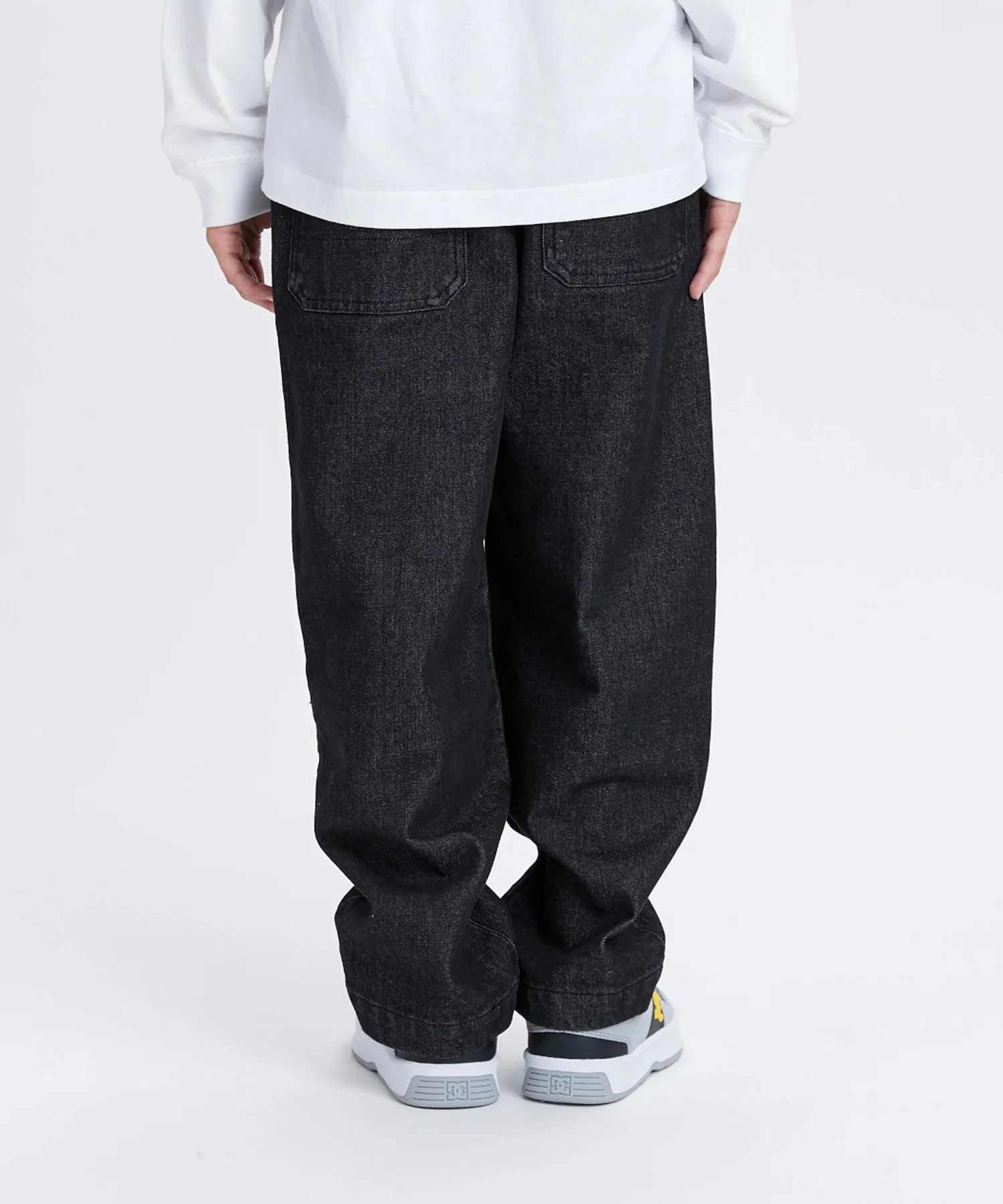 Детские джинсовые брюки ELEMENT Kids SHOD PANTS STD WKNEE [модель осень/зима 2025] / Детские джинсовые брюки Element Kids с эластичным поясом и зауженными штанинами — фото 2