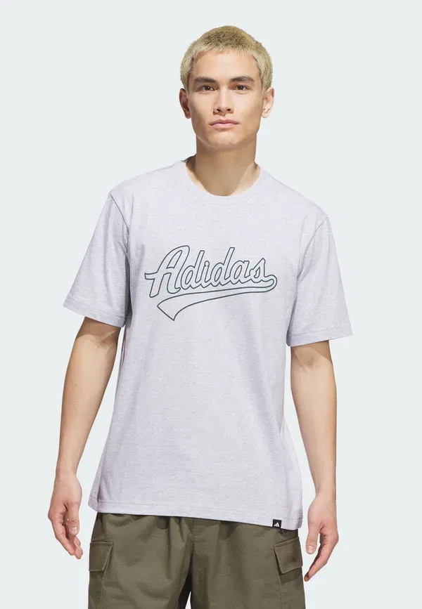 Футболка с принтом Adidas Sportswear Varsity Tailsweep Graphic T-Shirt, светло-серый меланж