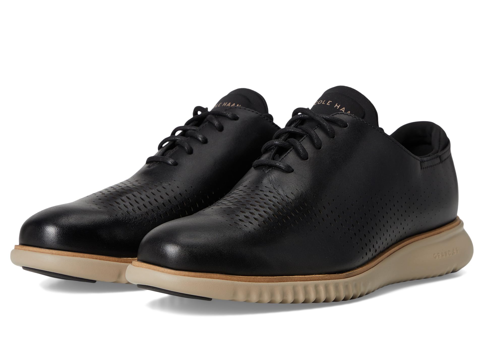 

Оксфорды Cole Haan 2.Zerogrand Laser Wing Tip Oxford Lined, цвет Black/Cobblestone