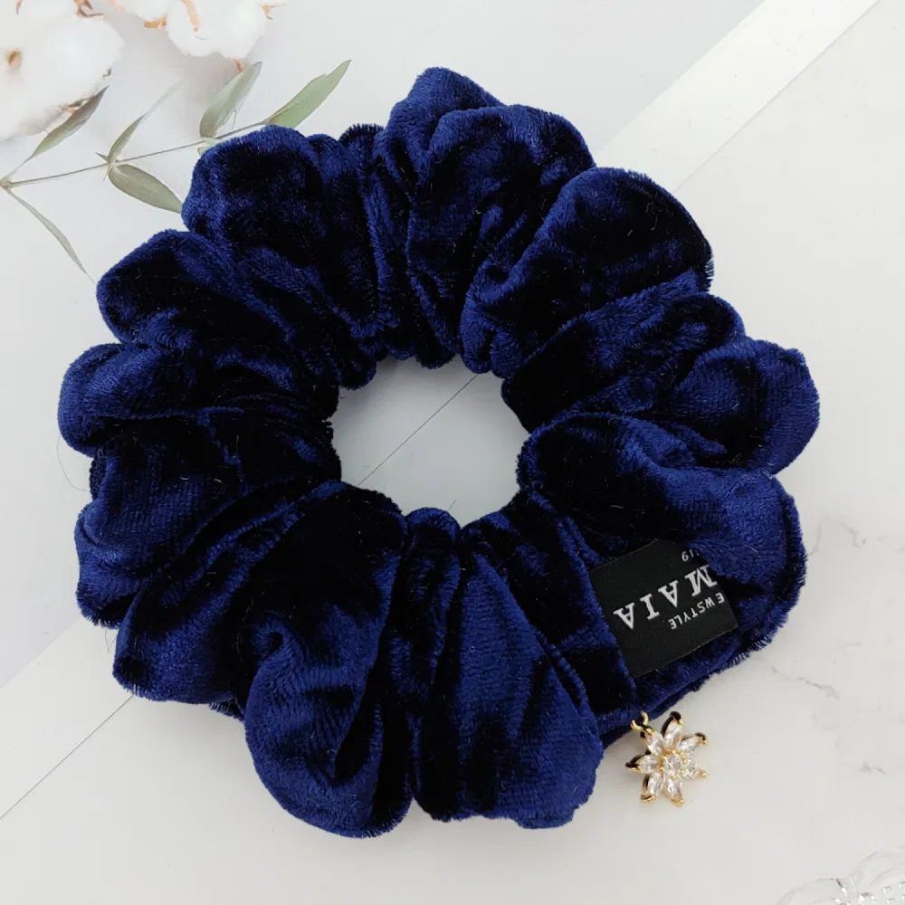 Шелковый шушу MAIA Velvet Crystal Gopchang из вельвета, тёмно-синий