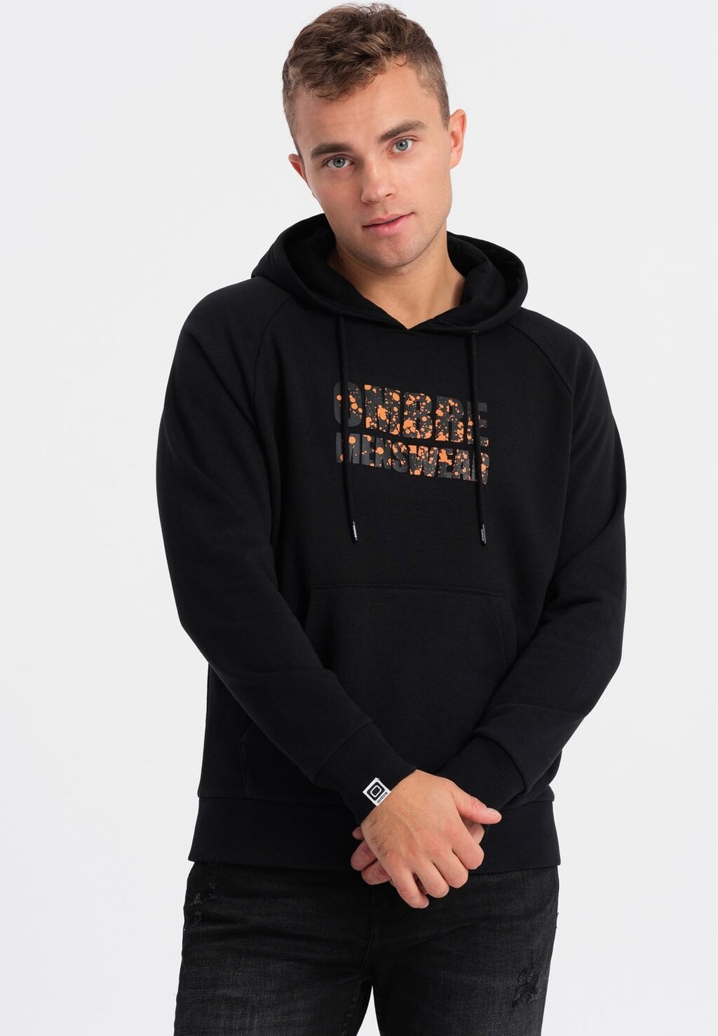 

Толстовка с капюшоном WITH PRINT OM Ombre, черный
