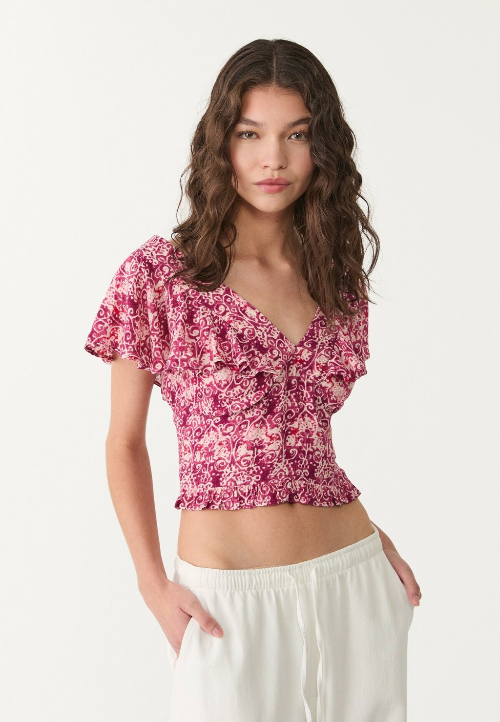 

Блуза FLOWING SHORT SLEEVE Stradivarius, фуксия