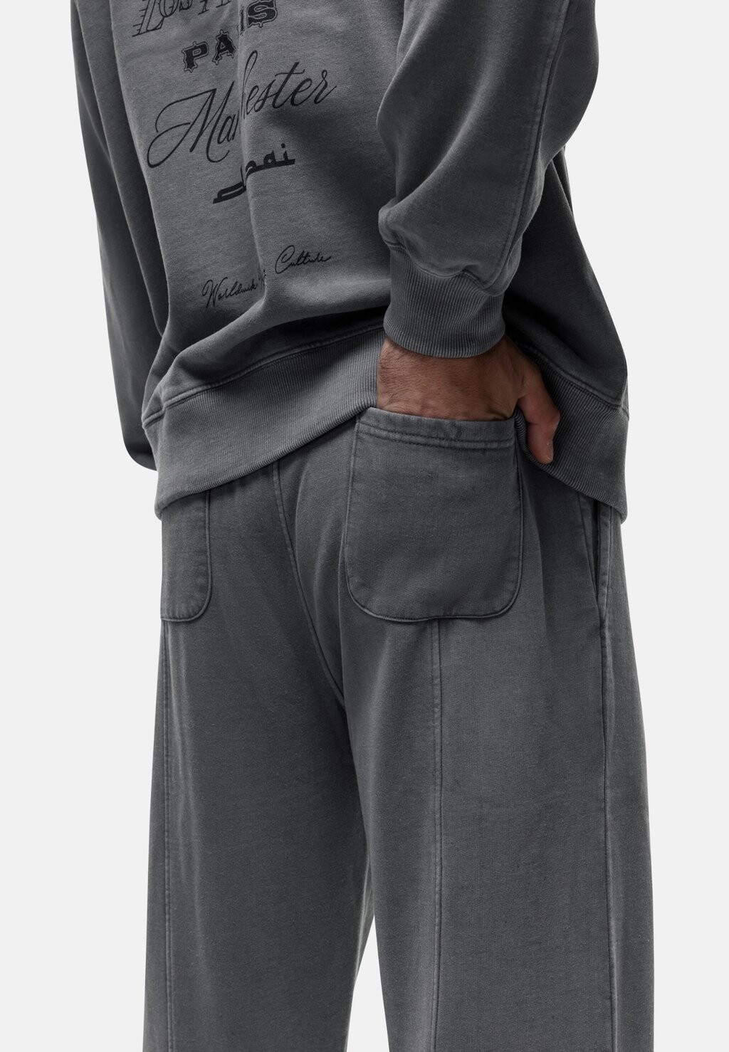 

Спортивные брюки RELAXED DESTINATION GUNMETAL JOGGERS Good For Nothing, серый