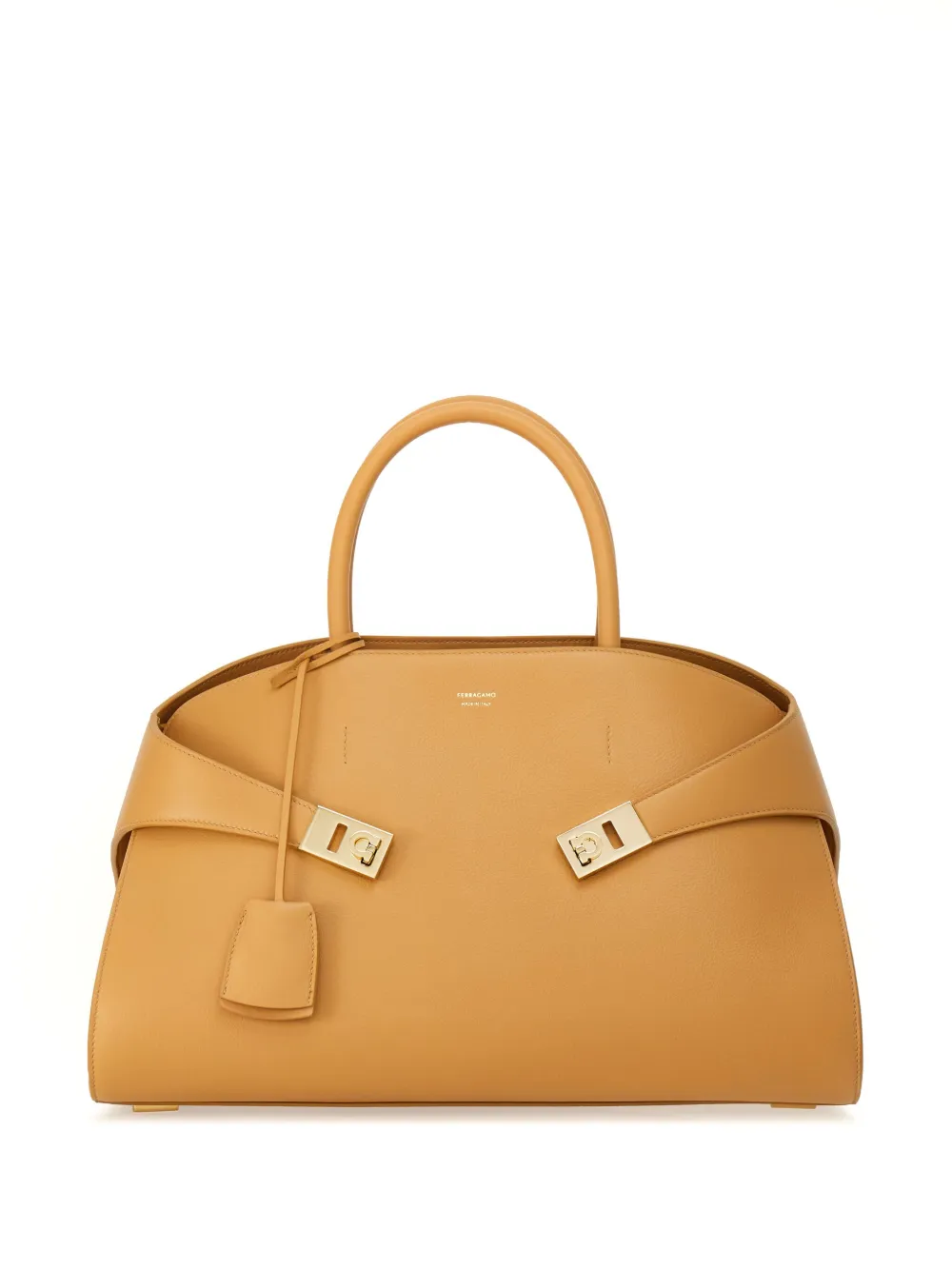 

Сумка-тоут Hug Ferragamo, нейтральный