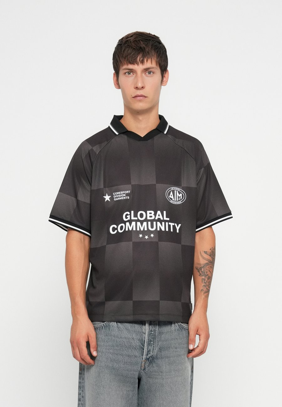 

Футболка Jack & Jones JCOCREST FOOTBALL TEE COLLAR, Black, Черный, Футболка Jack & Jones JCOCREST FOOTBALL TEE COLLAR, Black