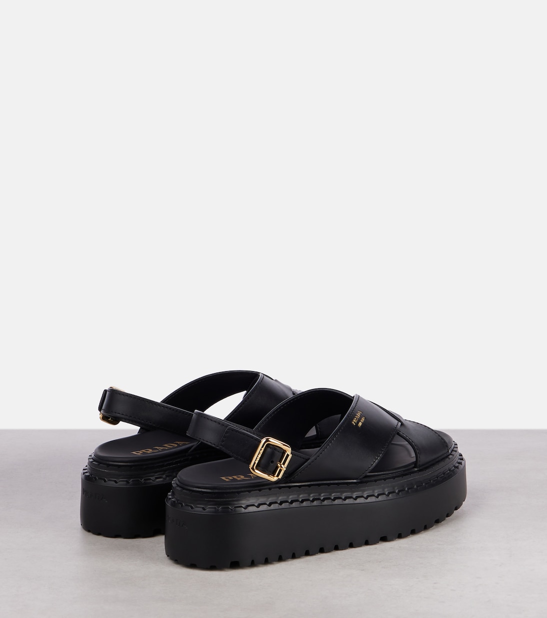 Кожаные сандалии на платформе Prada, черный — фото 2