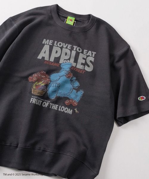

Футболка с пышными рукавами и принтом от Sesame Street FRUIT OF THE LOOM, черный