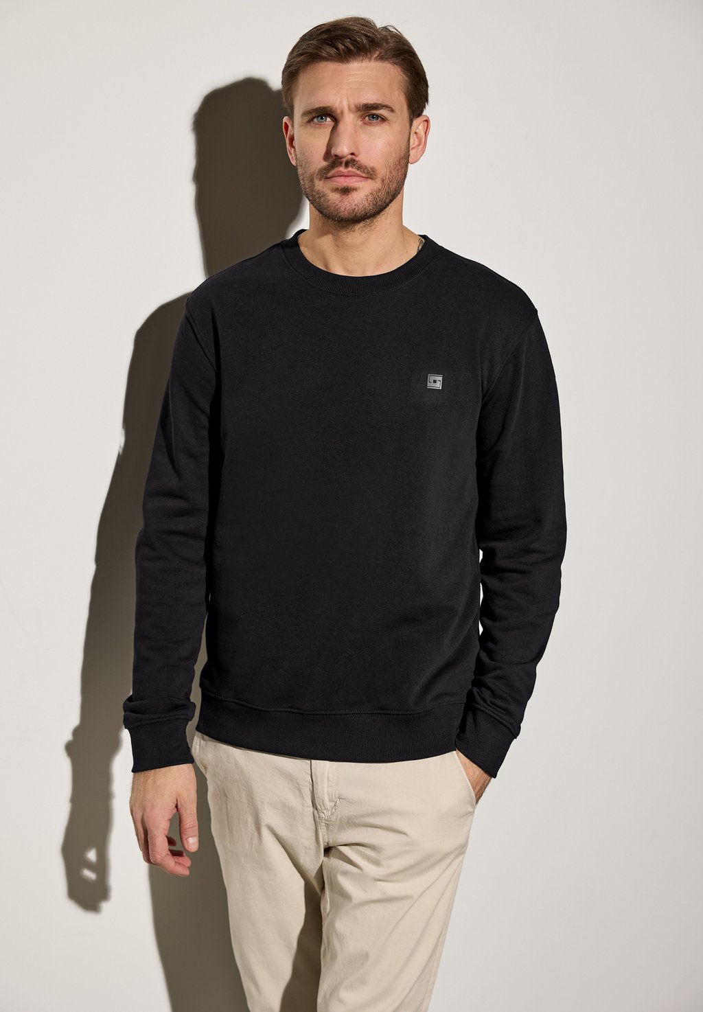 

Толстовка CREWNECK Street One MEN, черный