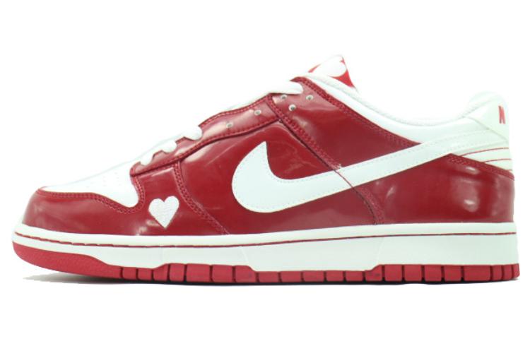 

Кроссовки Nike Dunk Low Valentines Day Women's 2004, красный