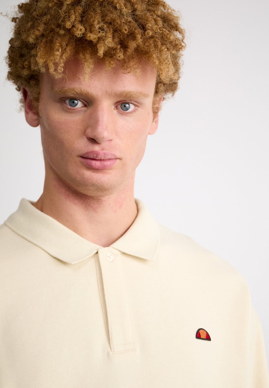

Толстовка ETONA Ellesse, бежевый
