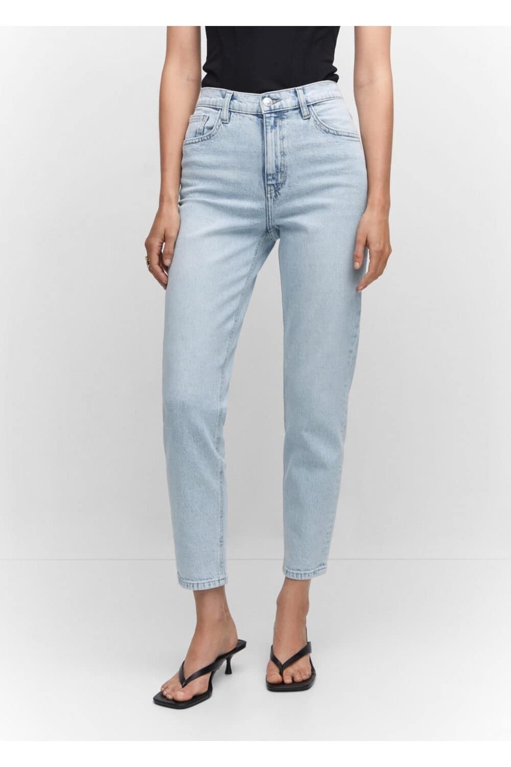 

Джинсы Mom Comfort с высокой талией Mango, синий