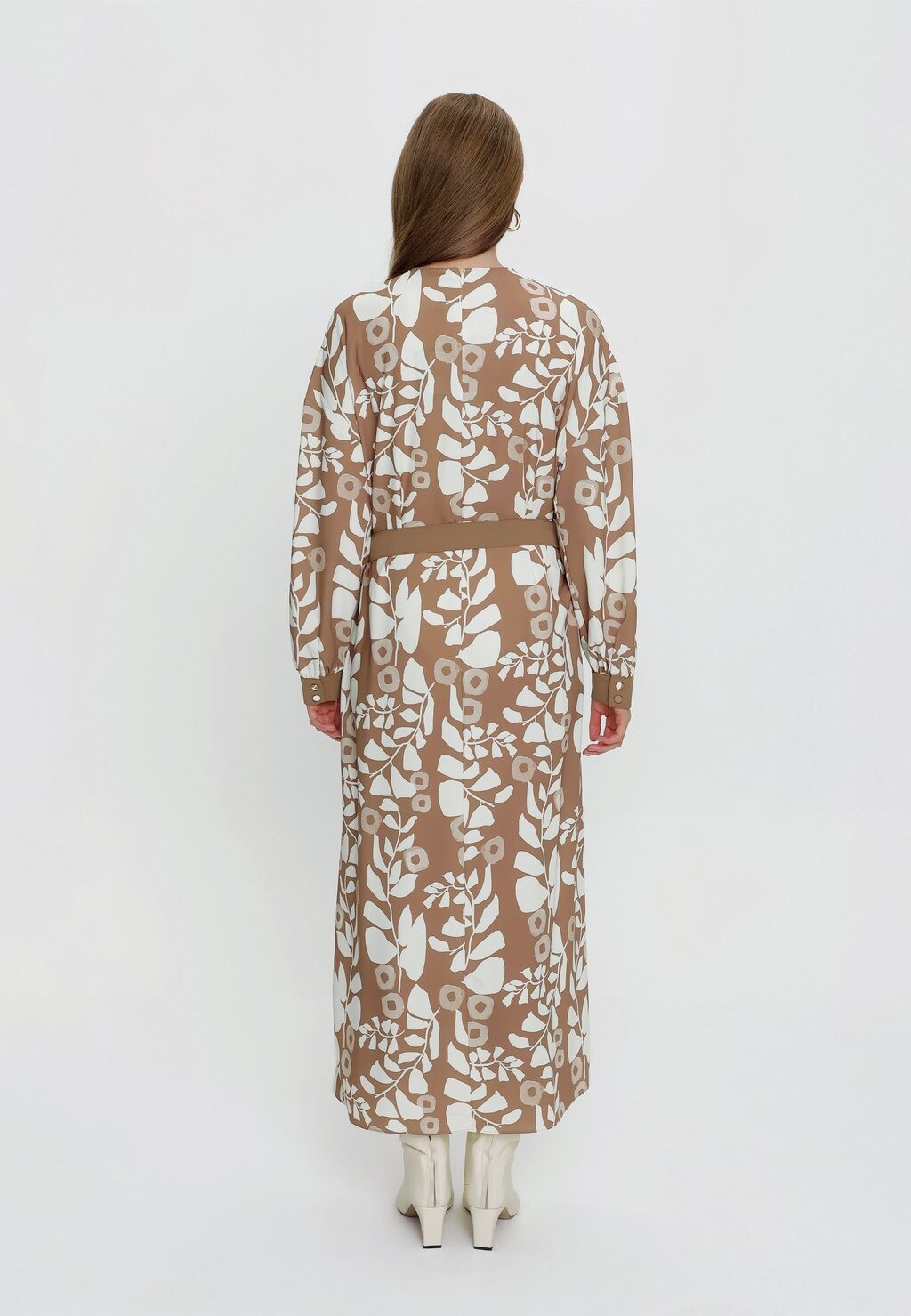 

Платье макси MODEST BELTED MAXI DAY DRESS Armine, темно-коричневый