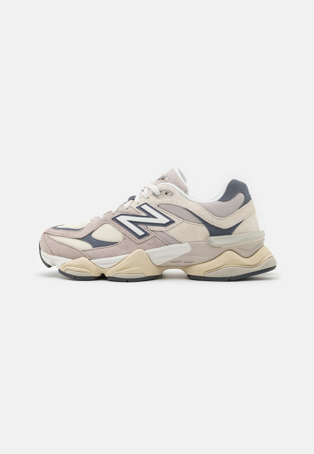 

Низкие кроссовки 9060 Unisex New Balance, цвет moonrock